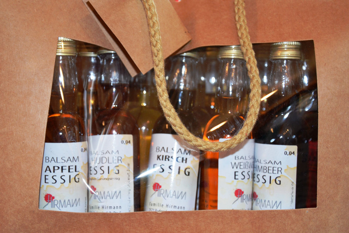 Essig als Geschenk verpack